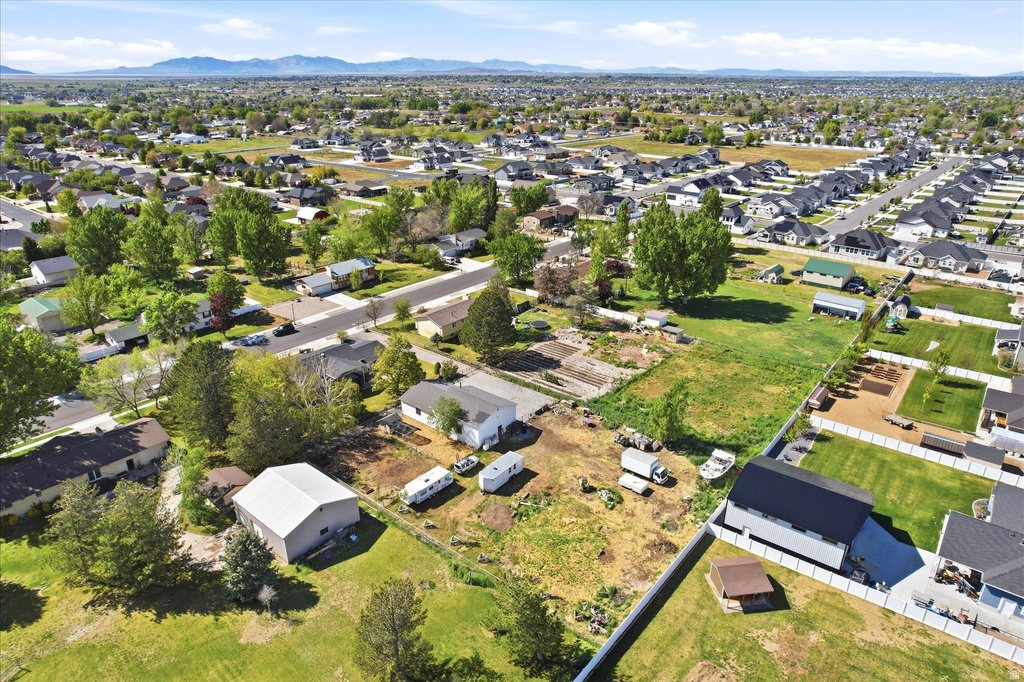 954 N 2600 W Clinton, UT 84015