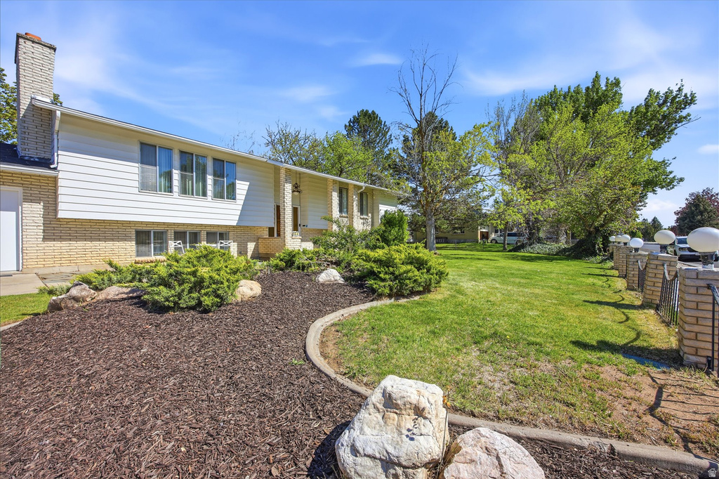 954 N 2600 W Clinton, UT 84015