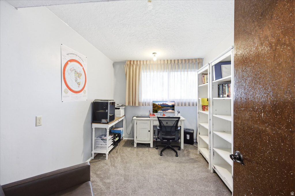 954 N 2600 W Clinton, UT 84015