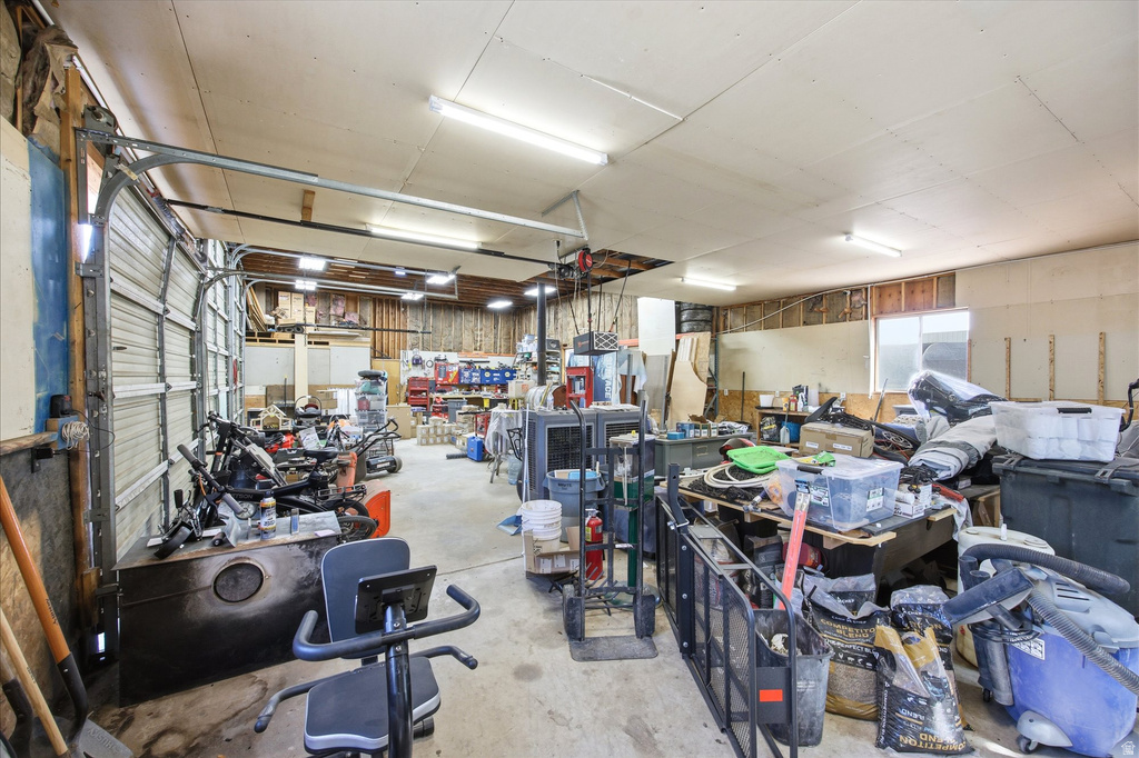 954 N 2600 W Clinton, UT 84015