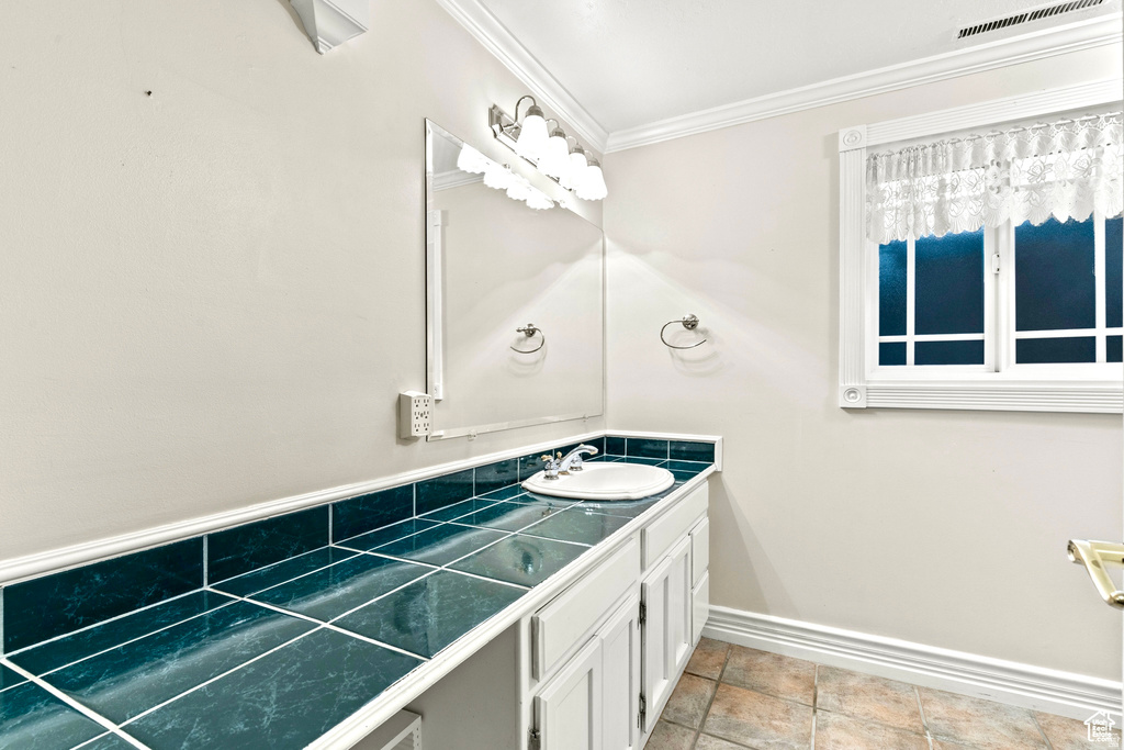 175 S 200 E Richmond, UT 84333