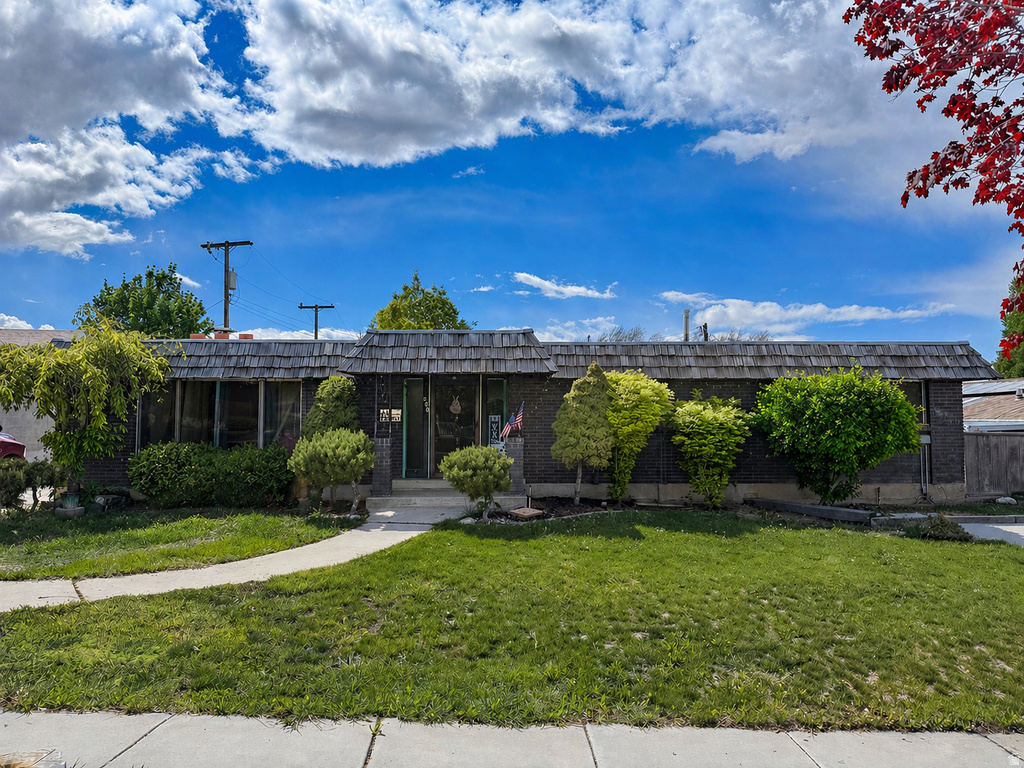 500 HOLLY DR Tooele, UT 84074
