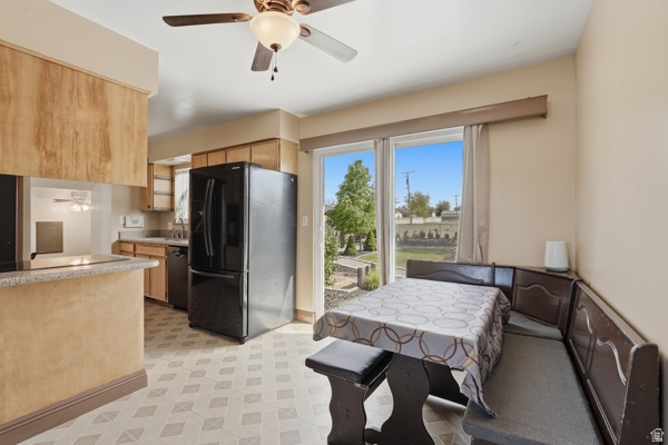 5533 W JANETTE AVE West Valley City, UT 84120