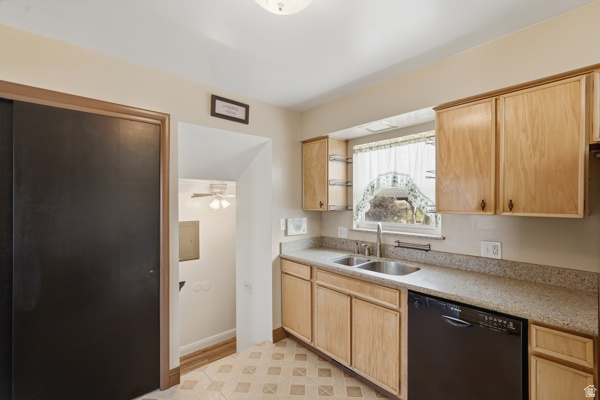 5533 W JANETTE AVE West Valley City, UT 84120