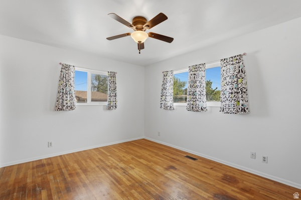 5533 W JANETTE AVE West Valley City, UT 84120