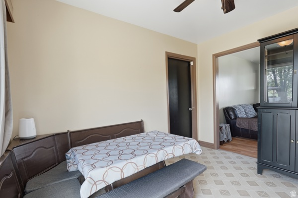 5533 W JANETTE AVE West Valley City, UT 84120