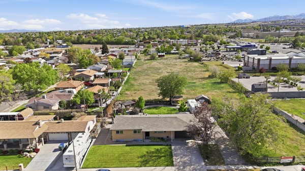 5533 W JANETTE AVE West Valley City, UT 84120
