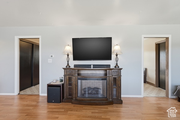 5533 W JANETTE AVE West Valley City, UT 84120