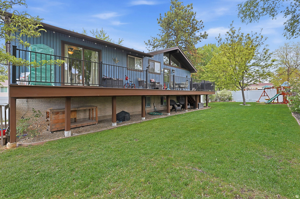 9107 S PEACH BLOSSOM DR Sandy, UT 84094