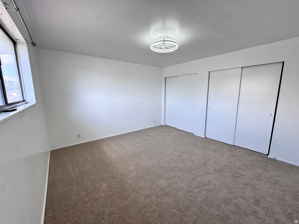 3930 W DEAN DR West Valley City, UT 84120