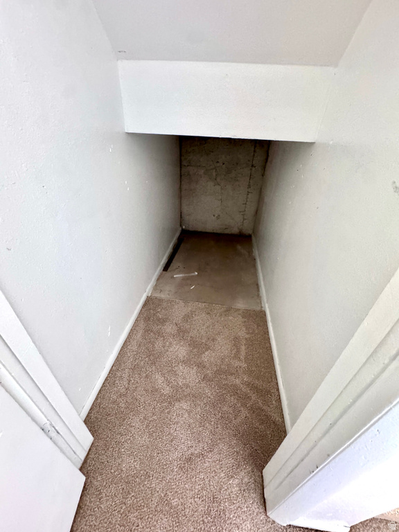 3930 W DEAN DR West Valley City, UT 84120