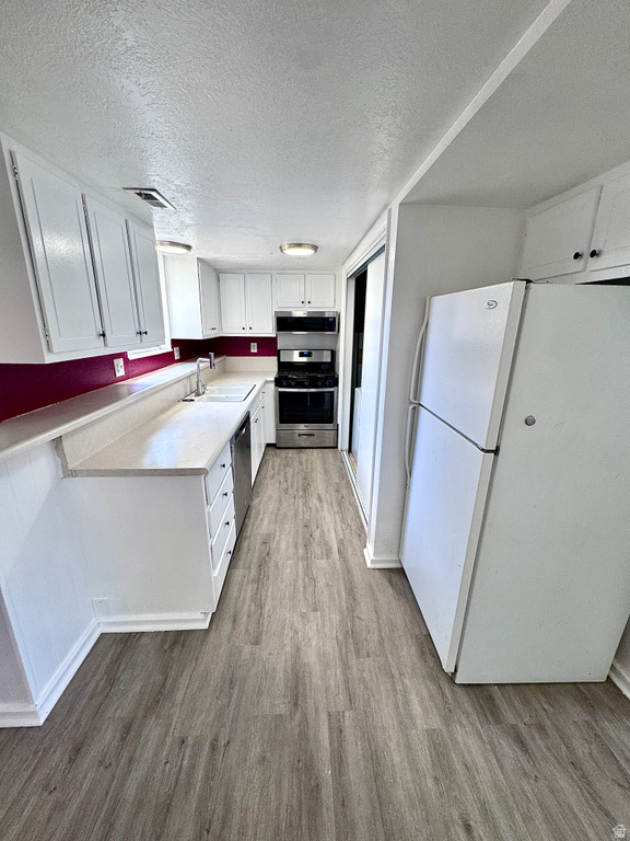 3930 W DEAN DR West Valley City, UT 84120