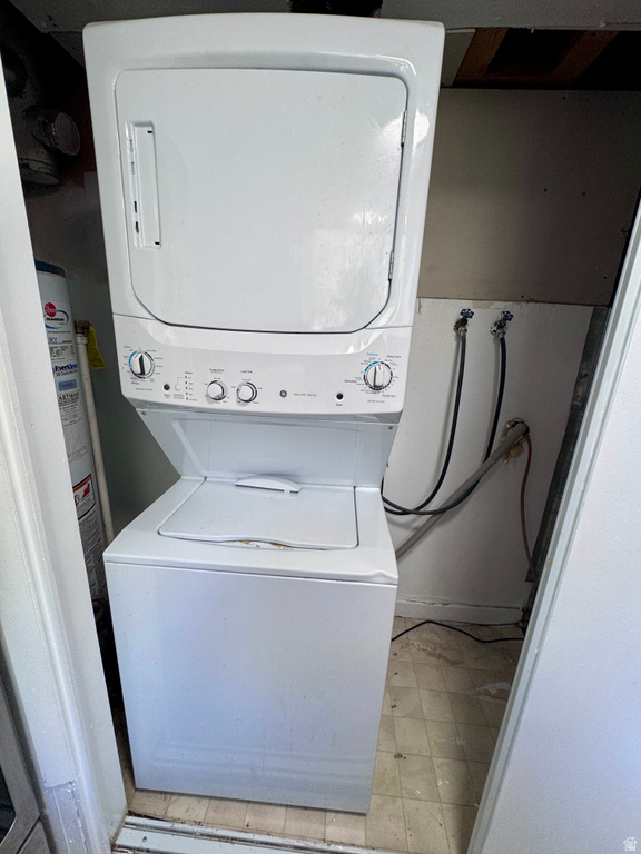 3930 W DEAN DR West Valley City, UT 84120