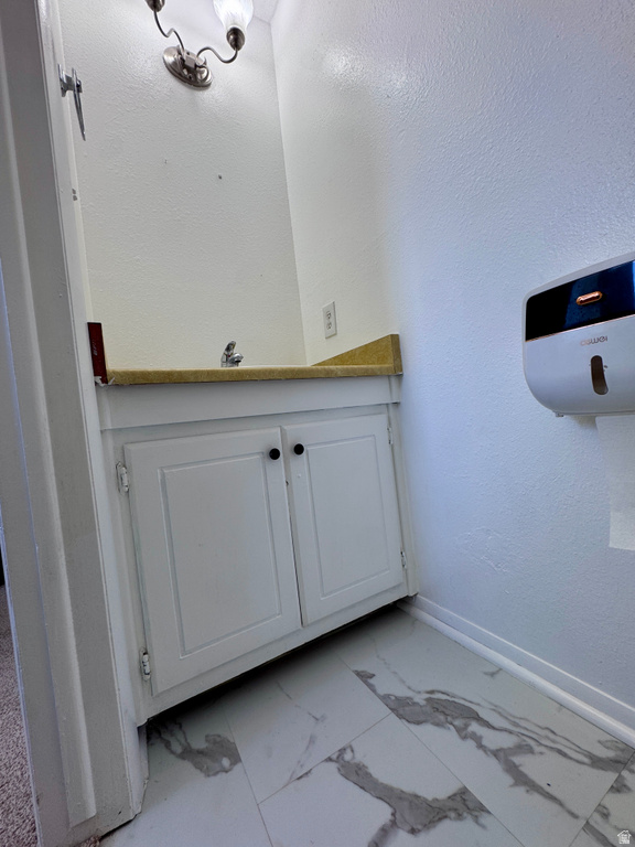 3930 W DEAN DR West Valley City, UT 84120