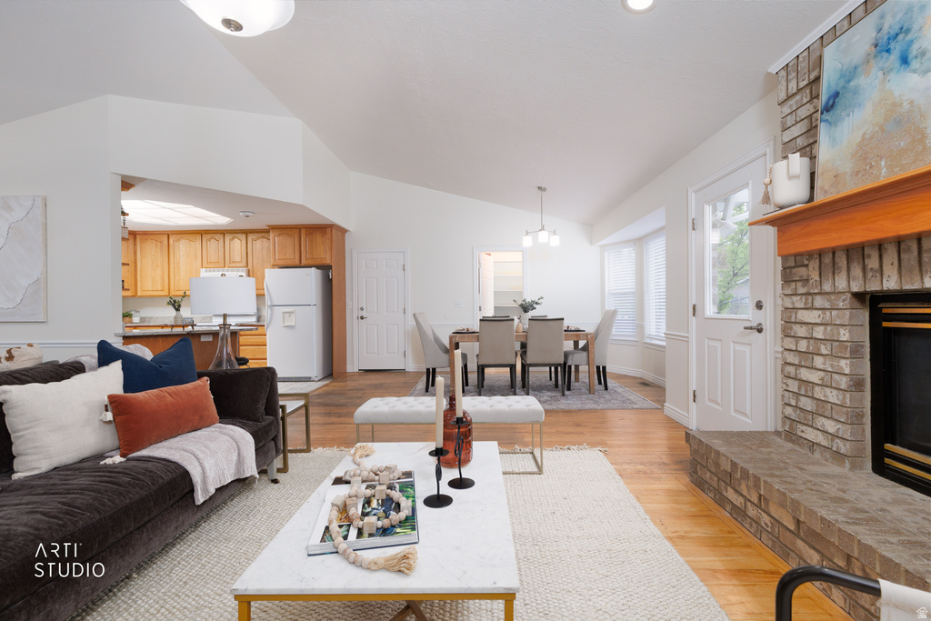 1901 E FRONTIER RD Holladay, UT 84121