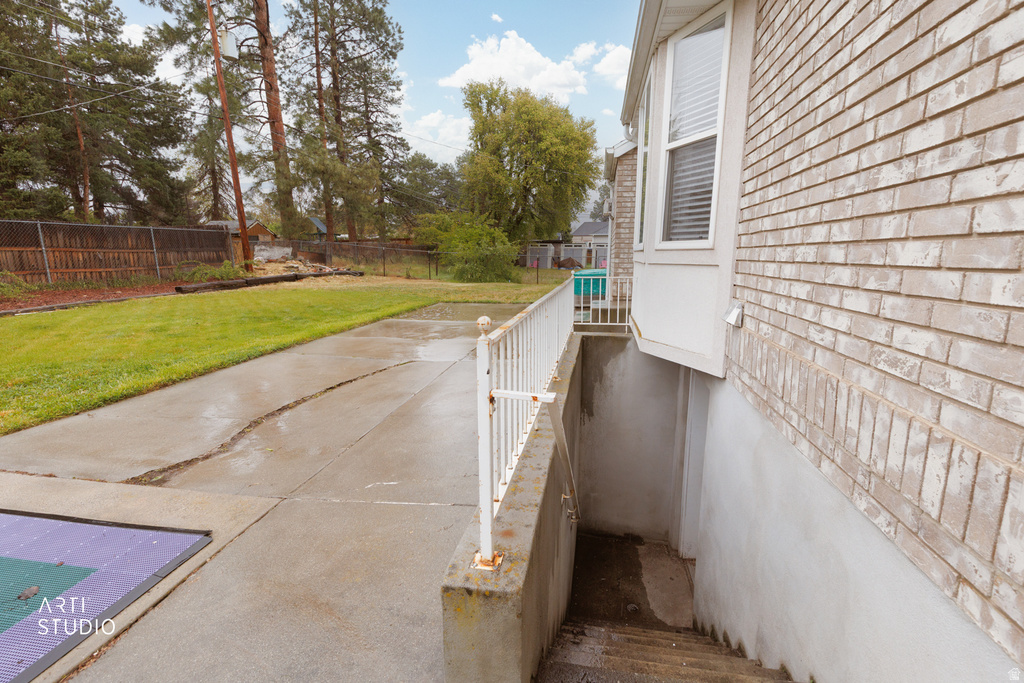 1901 E FRONTIER RD Holladay, UT 84121