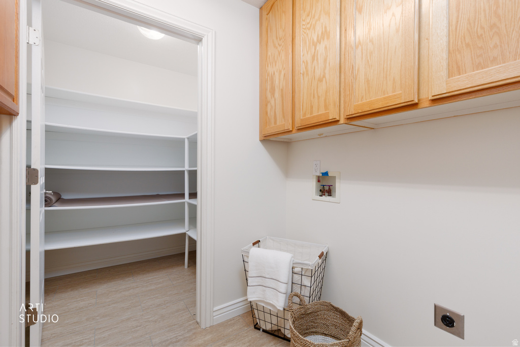 1901 E FRONTIER RD Holladay, UT 84121