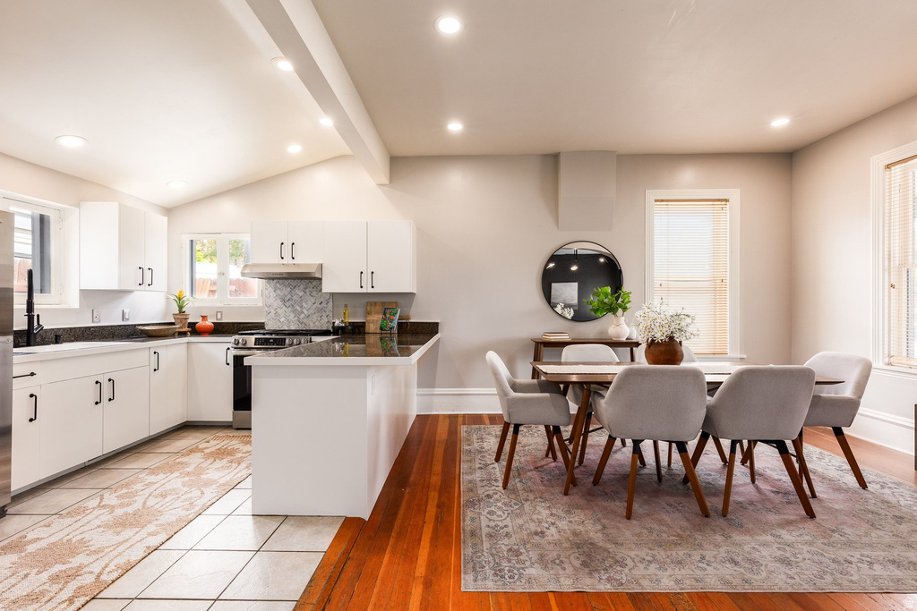 150 W 600 N Salt Lake City, UT 84103