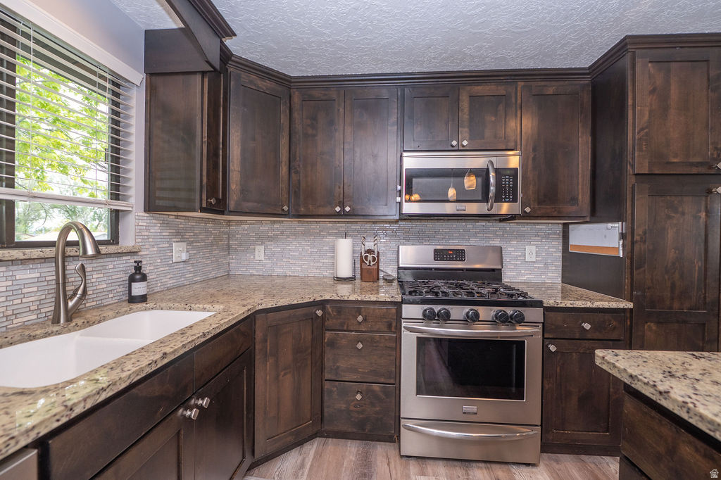 5037 S 2875 W Roy, UT 84067