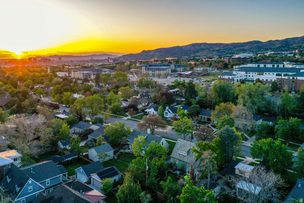 2052 E 900 S Salt Lake City, UT 84108
