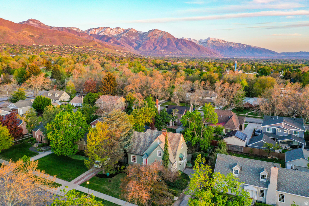 2052 E 900 S Salt Lake City, UT 84108