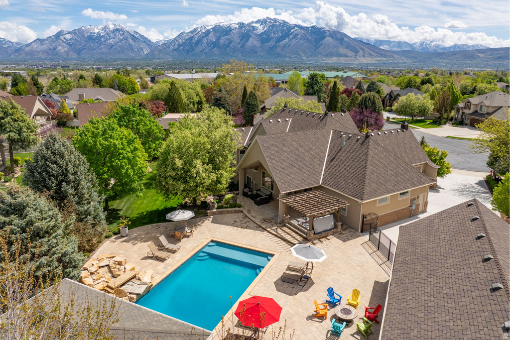 2312 W GALLANT FOX CT South Jordan, UT 84095