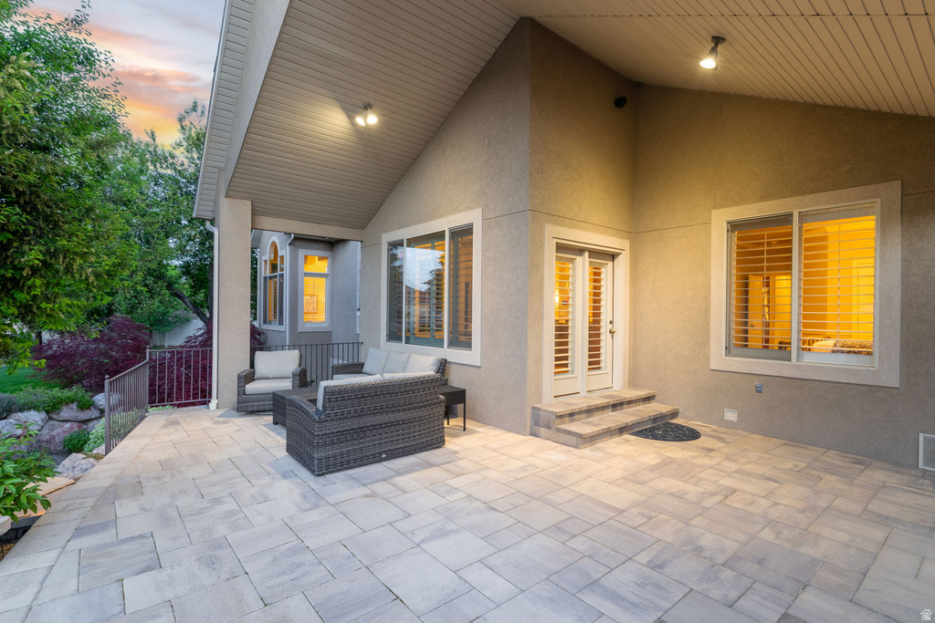 2312 W GALLANT FOX CT South Jordan, UT 84095