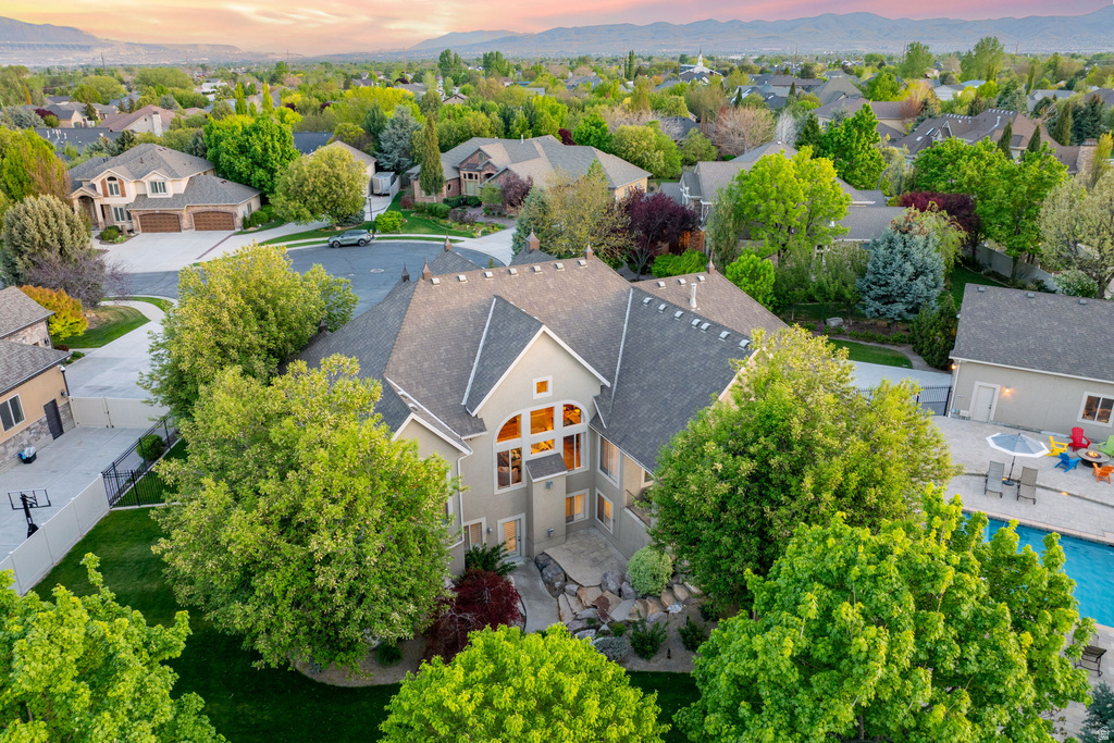 2312 W GALLANT FOX CT South Jordan, UT 84095