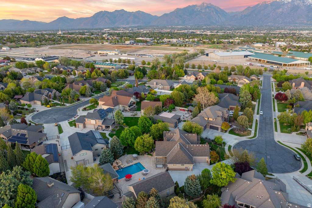 2312 W GALLANT FOX CT South Jordan, UT 84095