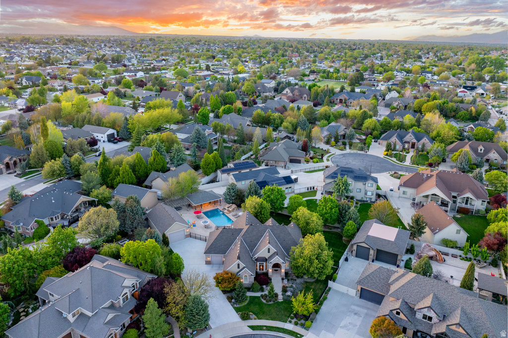 2312 W GALLANT FOX CT South Jordan, UT 84095