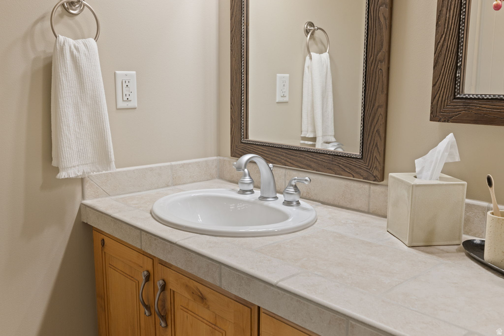 2312 W GALLANT FOX CT South Jordan, UT 84095