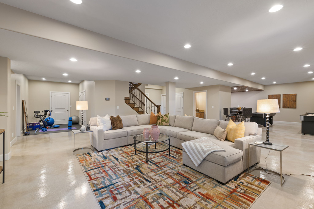 2312 W GALLANT FOX CT South Jordan, UT 84095