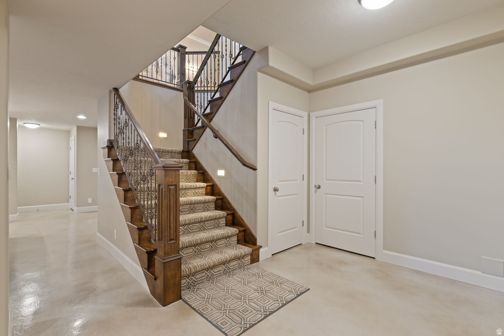 2312 W GALLANT FOX CT South Jordan, UT 84095