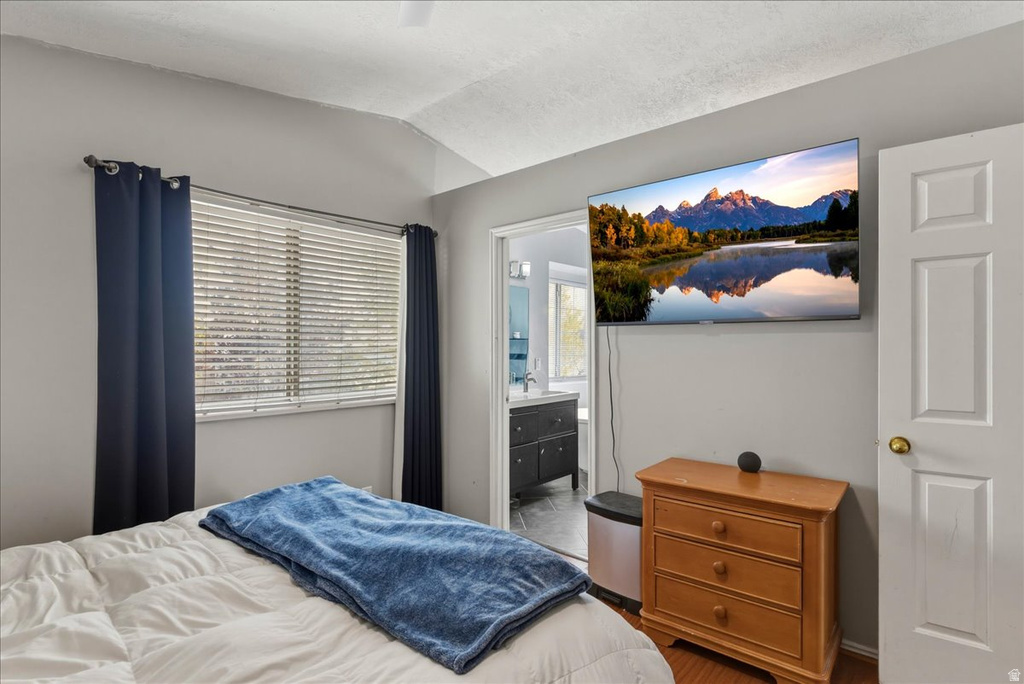5718 W SUNBOW DR Kearns, UT 84118