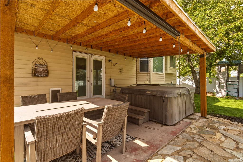 5718 W SUNBOW DR Kearns, UT 84118