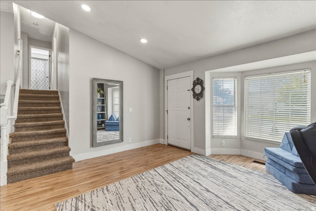 5718 W SUNBOW DR Kearns, UT 84118