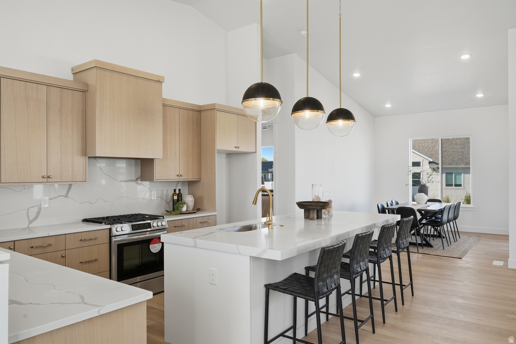 118 W MORNING GLORY CIR Stansbury Park, UT 84074