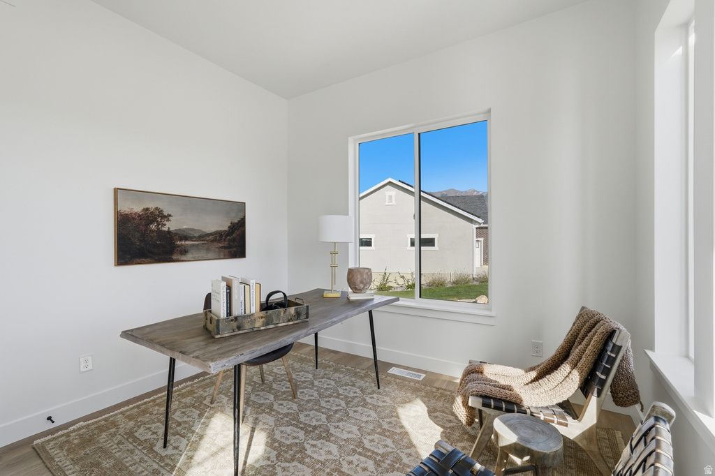 118 W MORNING GLORY CIR Stansbury Park, UT 84074