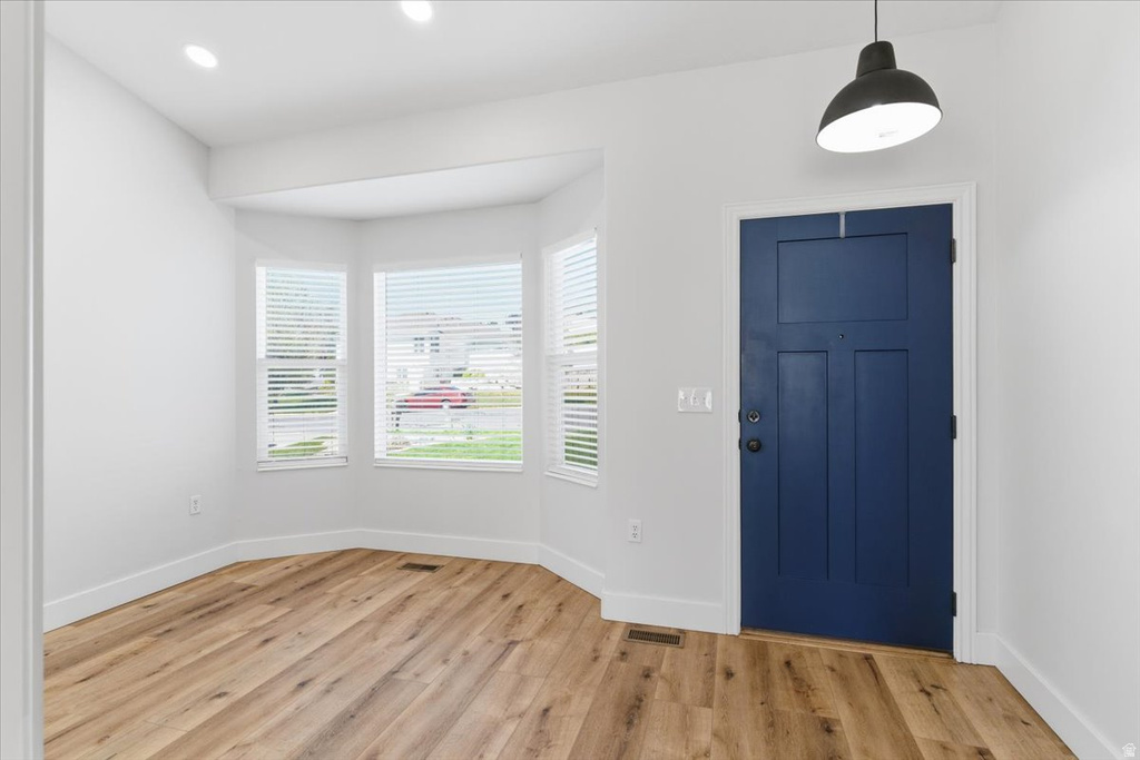 2204 E 3225 N Layton, UT 84040