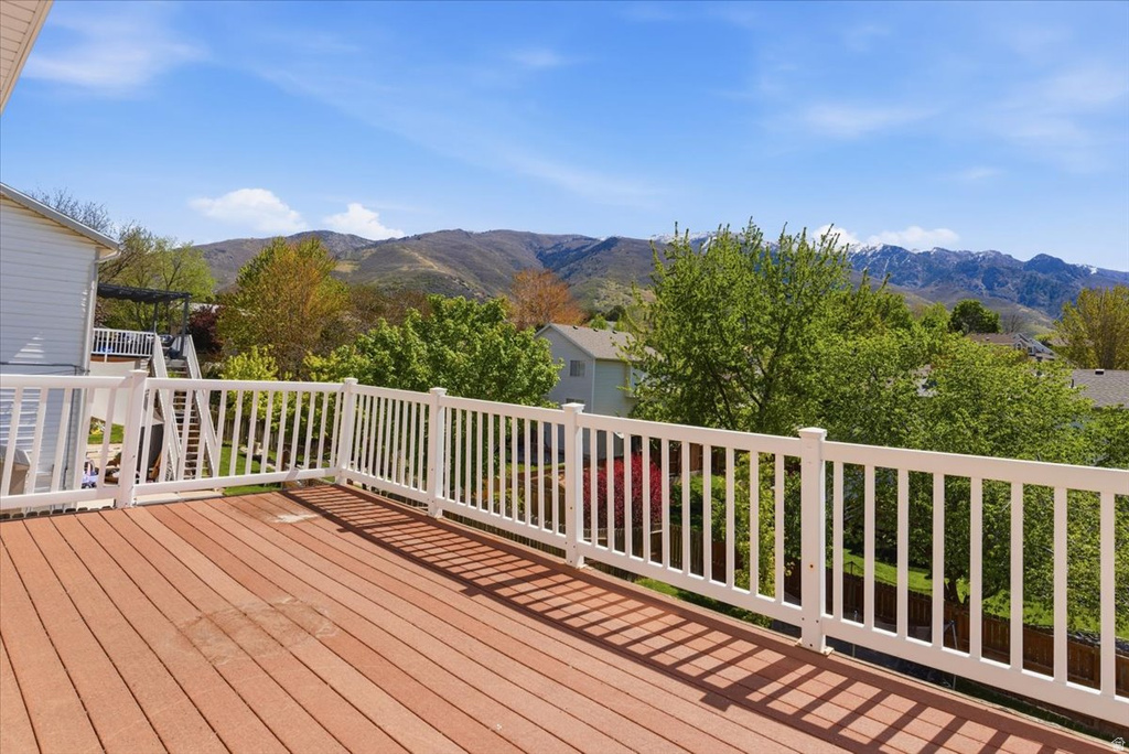 2204 E 3225 N Layton, UT 84040