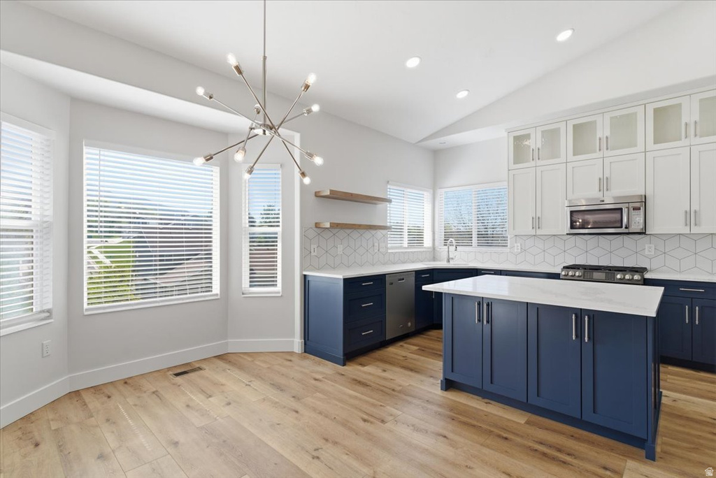 2204 E 3225 N Layton, UT 84040