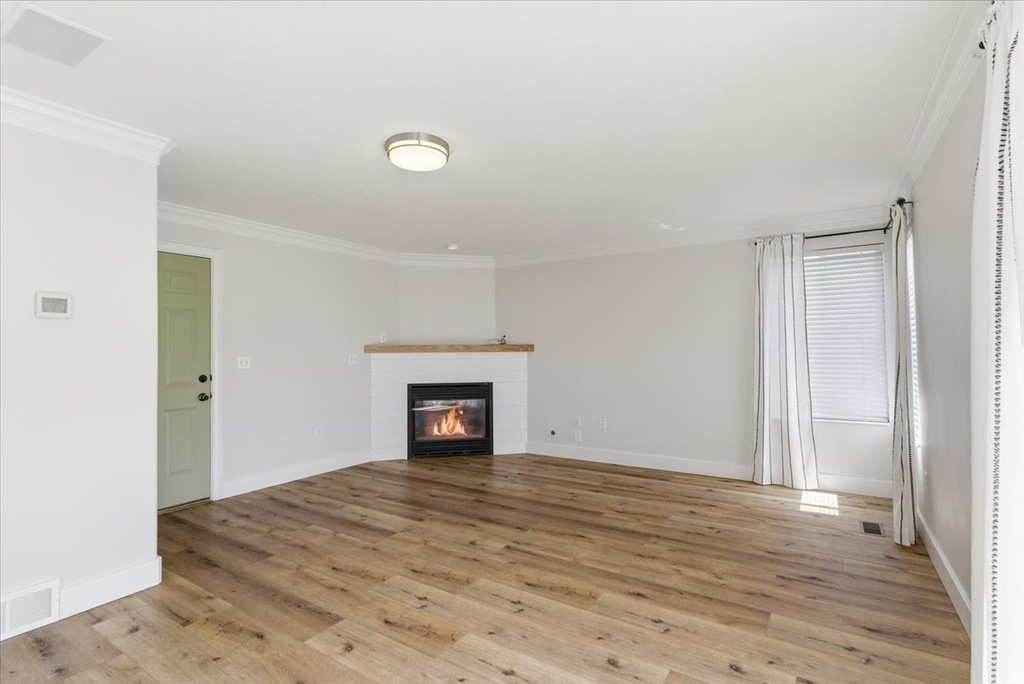 2204 E 3225 N Layton, UT 84040