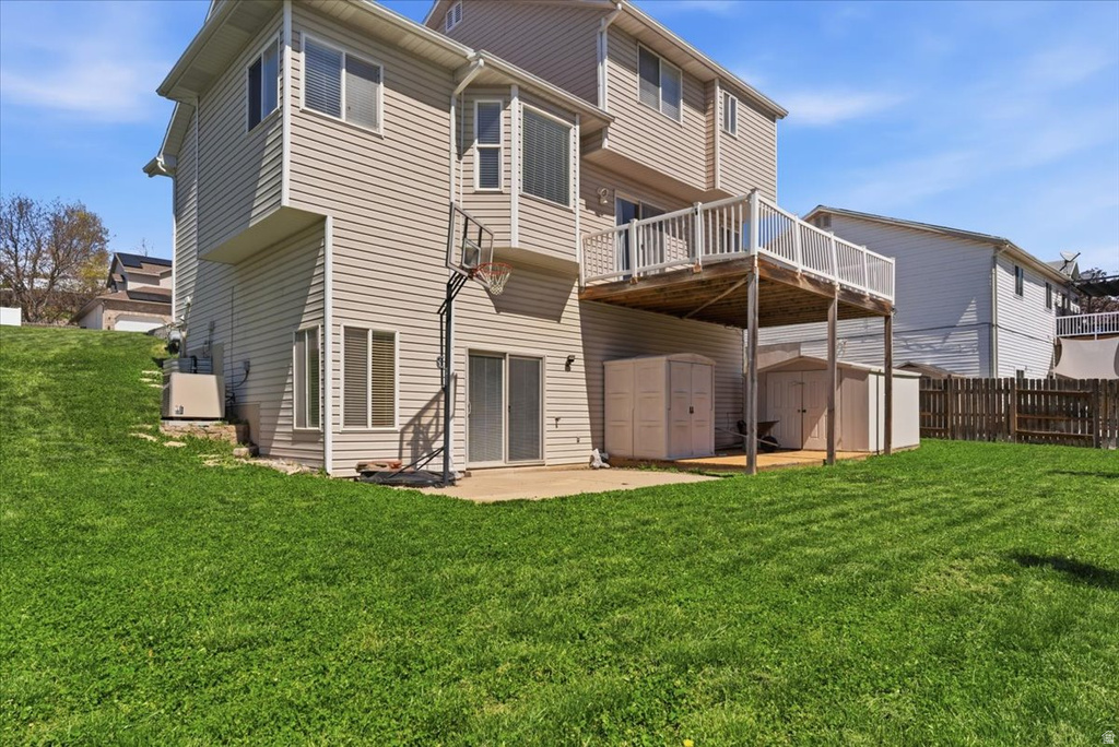 2204 E 3225 N Layton, UT 84040