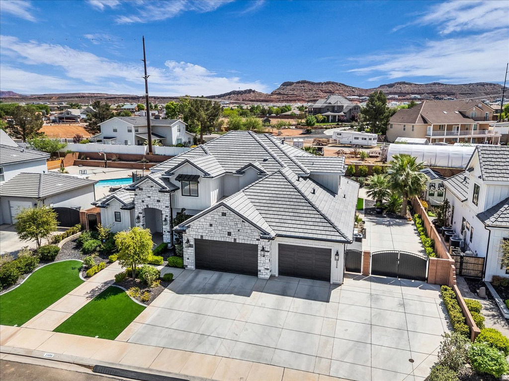 2498 E ARBOR DR St George, UT 84790