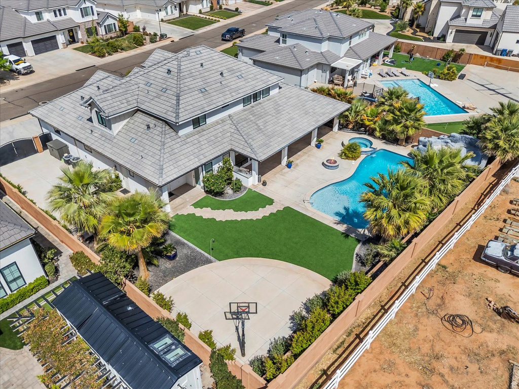 2498 E ARBOR DR St George, UT 84790