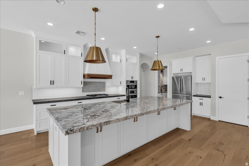 2498 E ARBOR DR St George, UT 84790