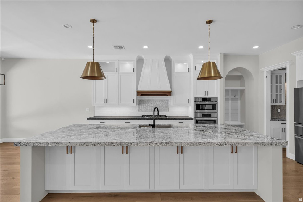 2498 E ARBOR DR St George, UT 84790