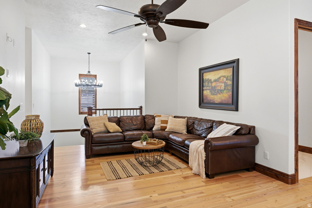 2847 W AMINI WAY South Jordan, UT 84095