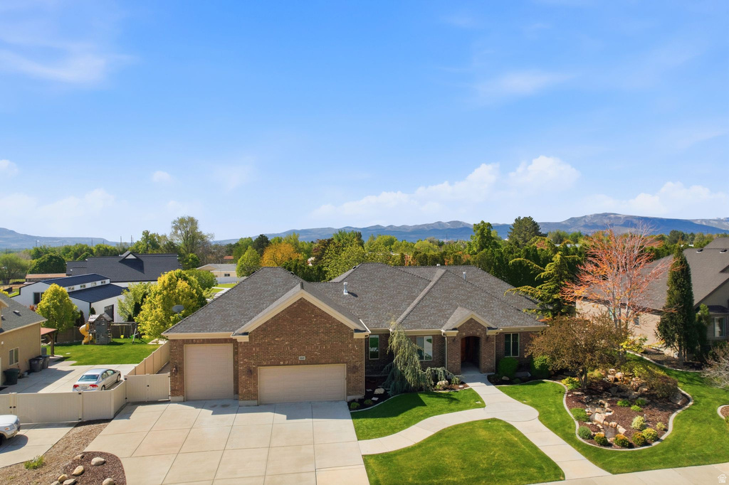 2847 W AMINI WAY South Jordan, UT 84095