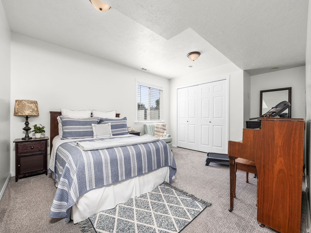 2079 N 2100 E Layton, UT 84040